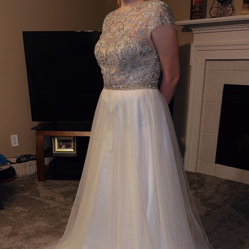 Elegant Prom Dress